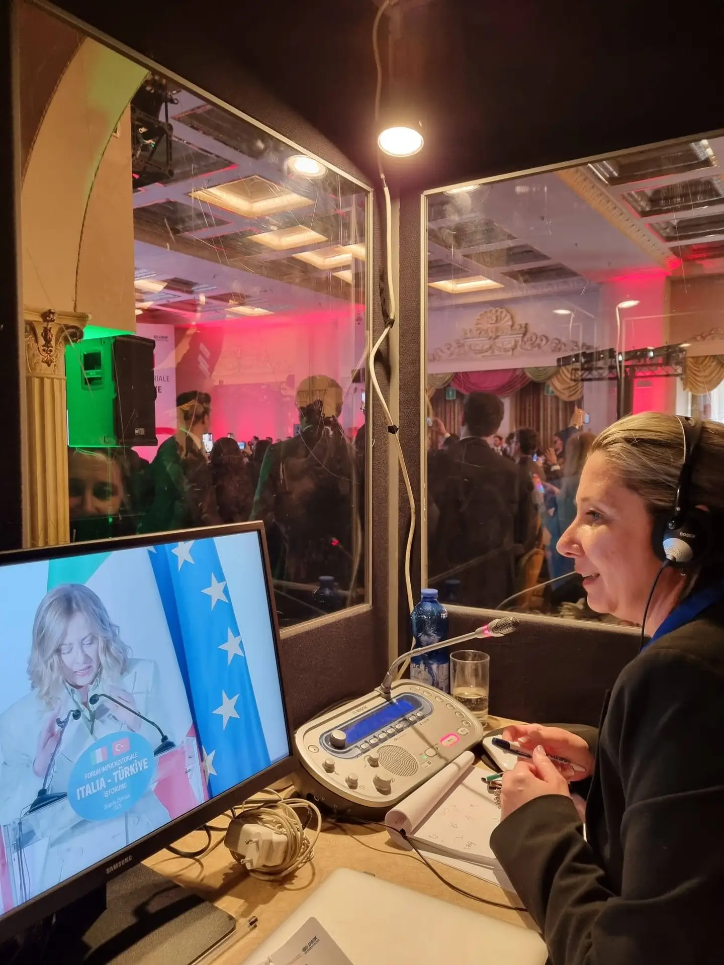 Interprete turco- Giorgia Meloni